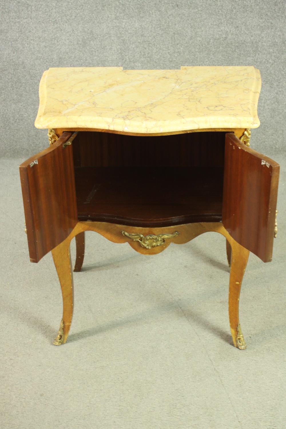 A pair of Louis XV style quarter veneered marble topped bedside tables, with serpentine marble - Image 14 of 16