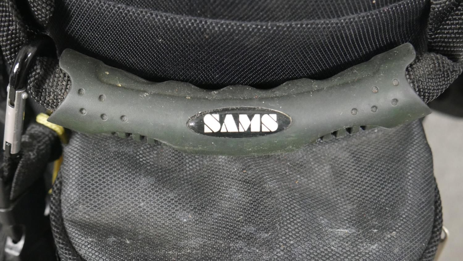 A leather Mulberry golf bag along with two others; Sams and Callaway. - Image 10 of 11