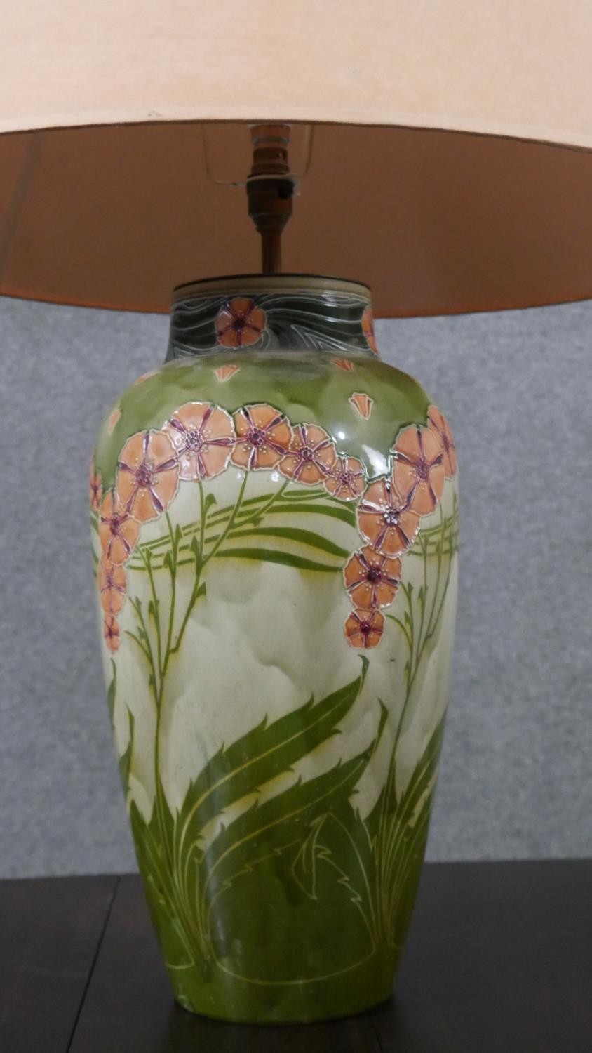 A pair of Minton Secessionist lamps with tube line stylised floral design on a green ground. Green - Image 3 of 8