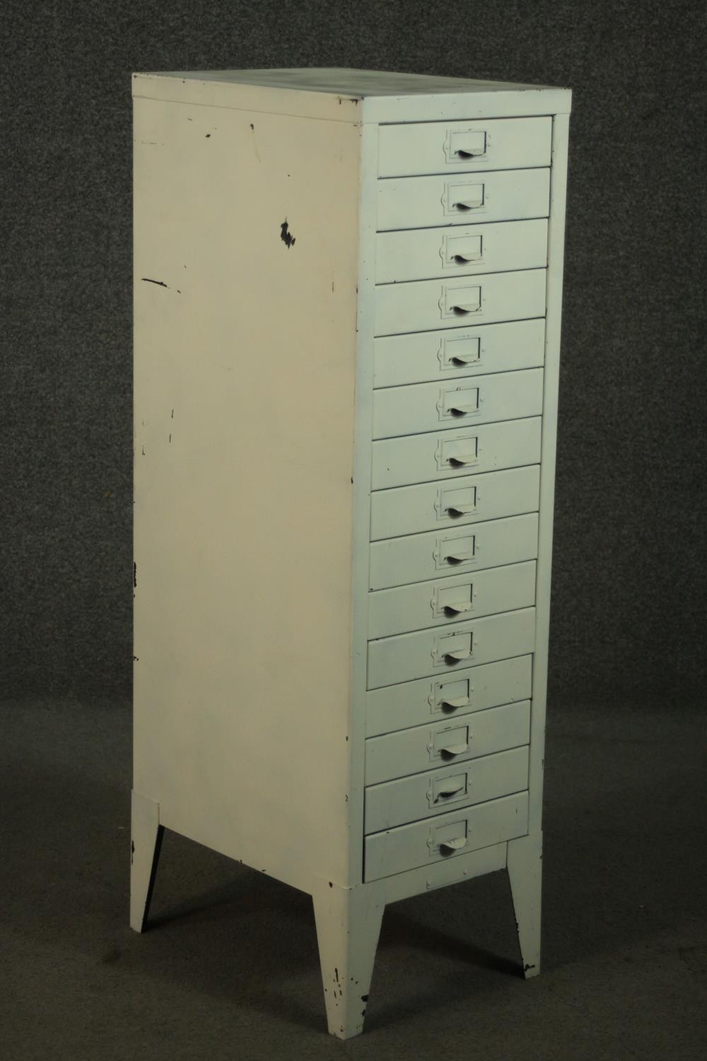 A 20th century white painted steel filing cabinet, with fifteen drawers, on tapering backet legs. - Image 3 of 5
