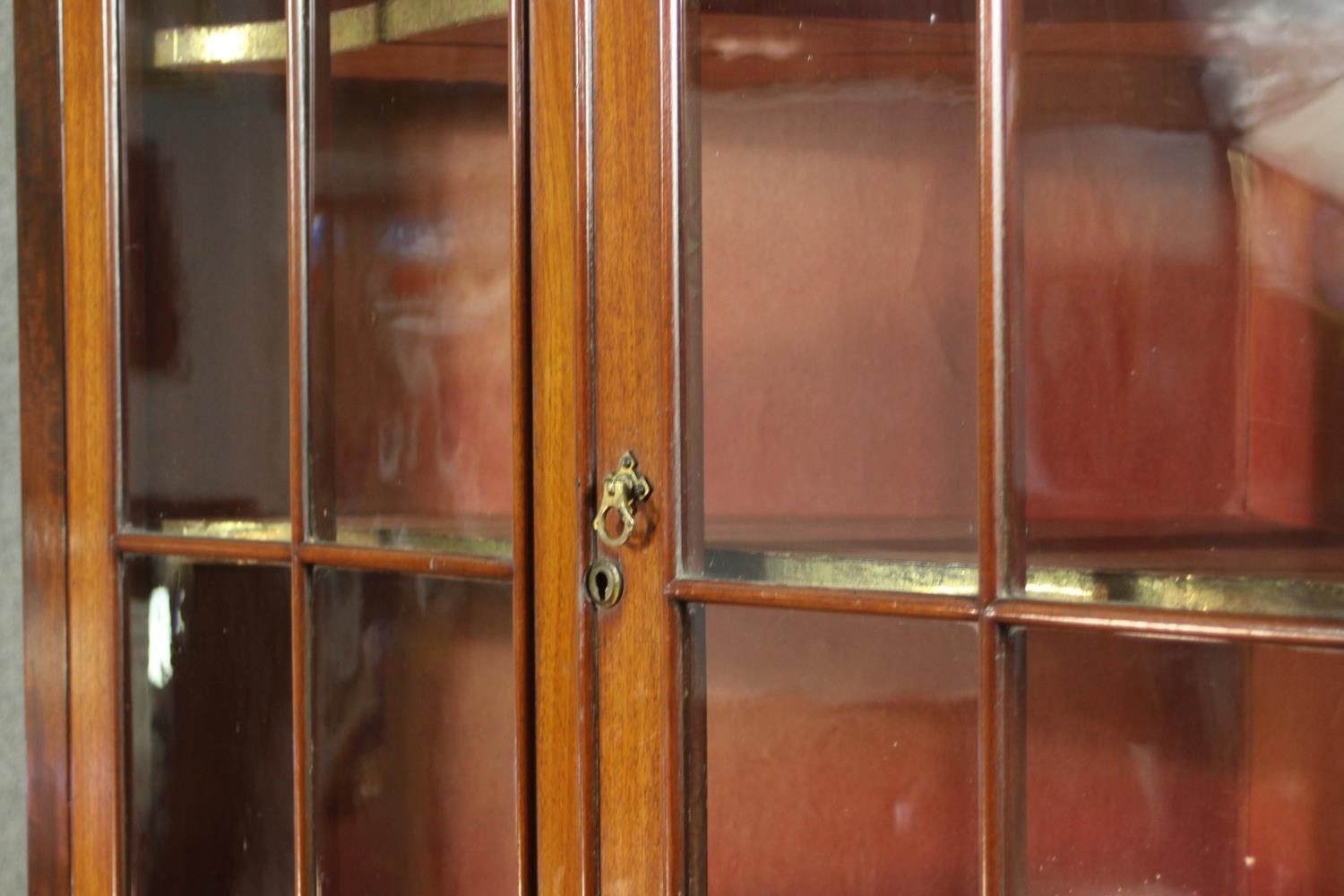 A George III mahogany corner display cabinet, with two glazed doors, over three short drawers, above - Image 9 of 10