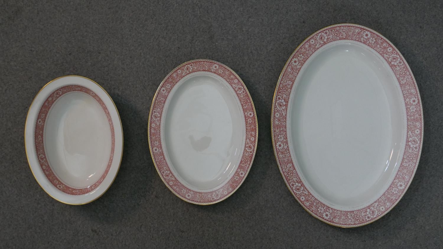 A Noritake 'Tribute' floral pattern twelve person part dinner service. Maker's mark to the base. ( - Image 8 of 9