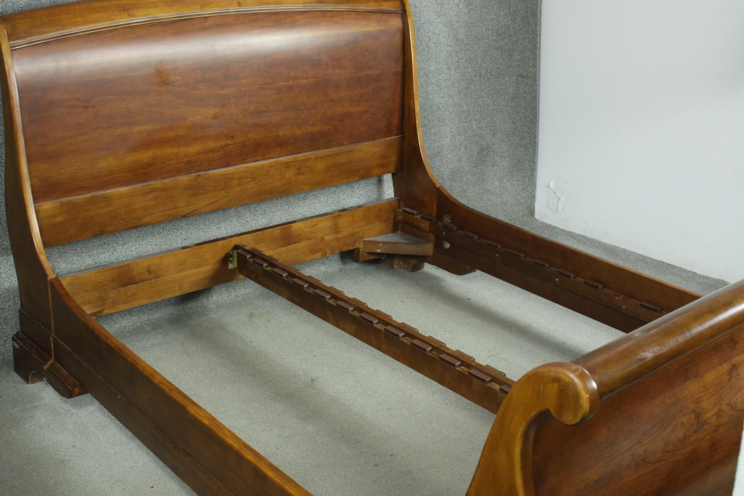 A French cherrywood king size sleigh bed frame. L.220 W.158. Mattress size. 190 x 150cm. - Image 4 of 11