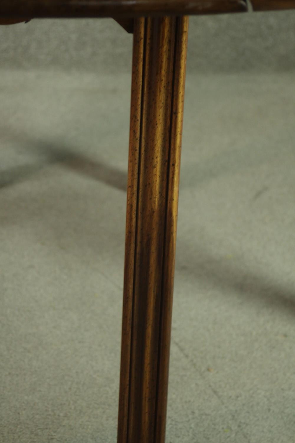 A Georgian fruitwood drop leaf dining table, of oval form, with gateleg supports. H.74 W.158 D.141( - Image 8 of 11