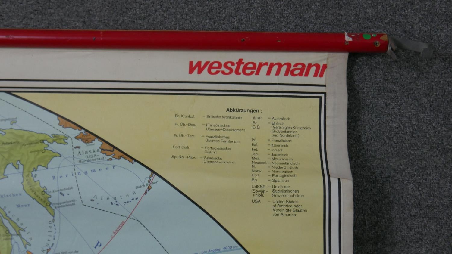 A 1982 Westermann German educational wall chart, depicting a map of the world, 'Die Erde Politisch'. - Image 4 of 7