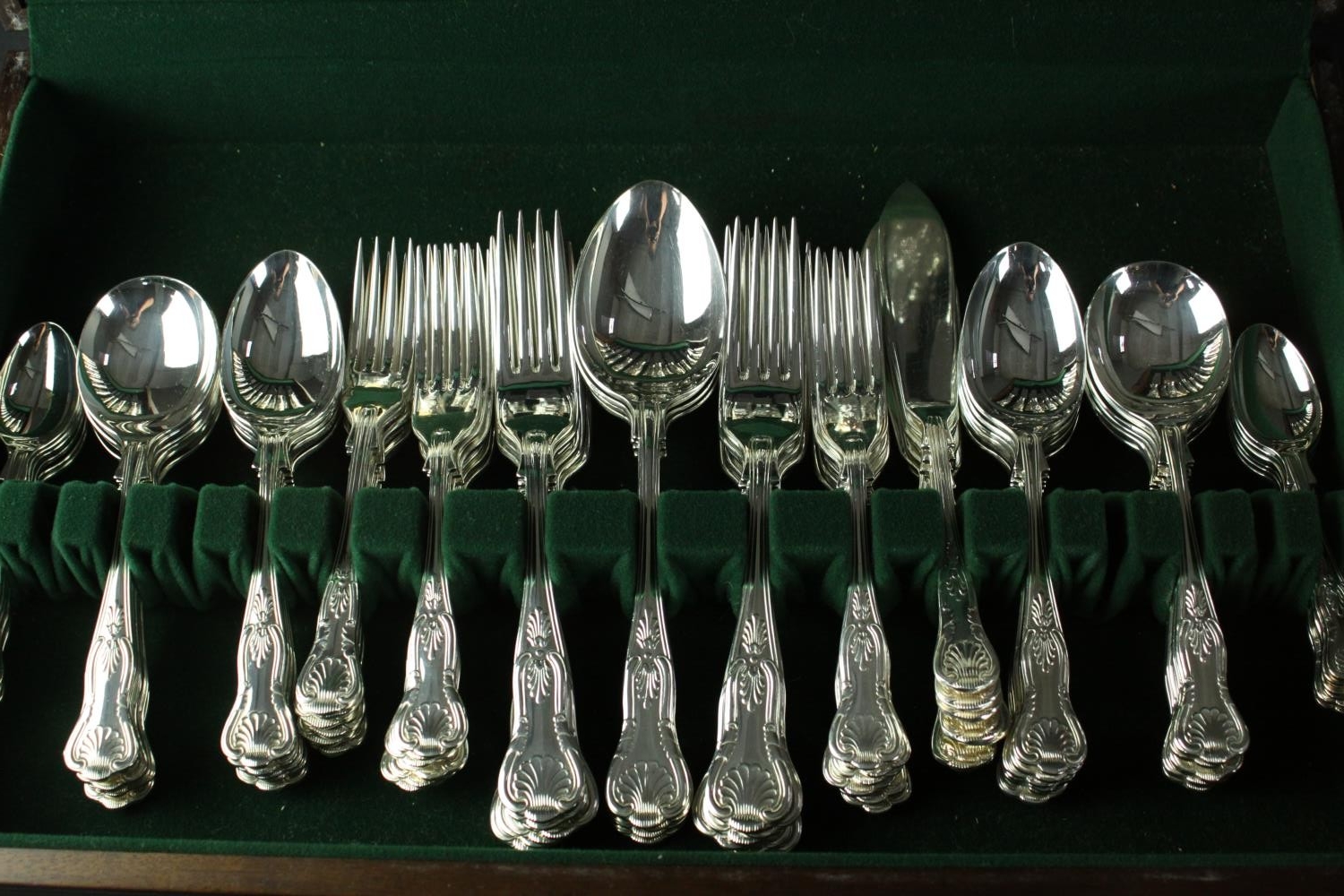A complete canteen of silver plated King's pattern cutlery for six people. Stamped D.W.Hyde and - Image 3 of 13
