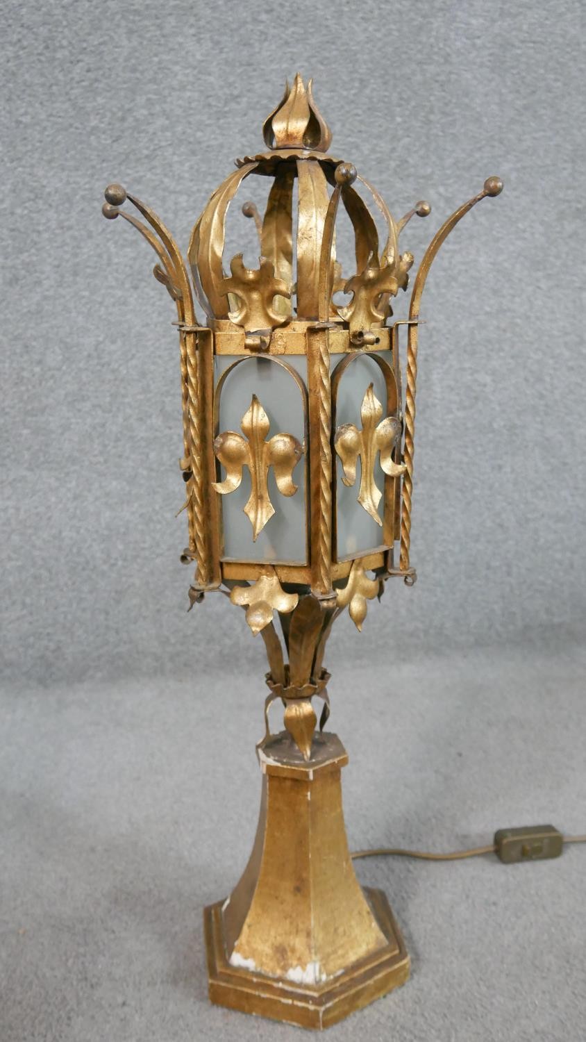 A pair of gilt metal lamps, believed to be Venetian gondola lanterns, of hexagonal section with - Image 7 of 7