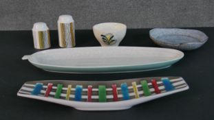 A collection of mid century ceramics, including a Glyn Colledge, Bourne Denby serving dish with