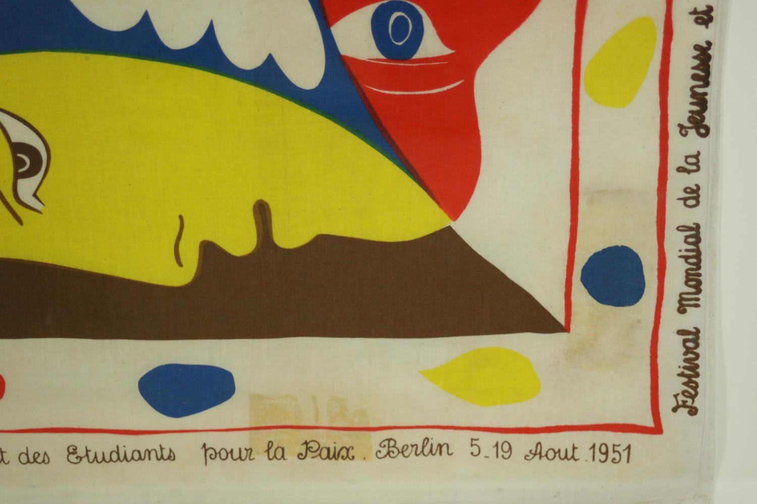 Pablo Picasso (1881 - 1973), 'Pour le Festival Mondial de la Jeunesse et des Etudiants pour la Paix' - Image 5 of 9