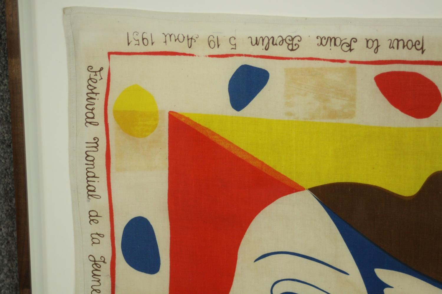 Pablo Picasso (1881 - 1973), 'Pour le Festival Mondial de la Jeunesse et des Etudiants pour la Paix' - Image 4 of 9