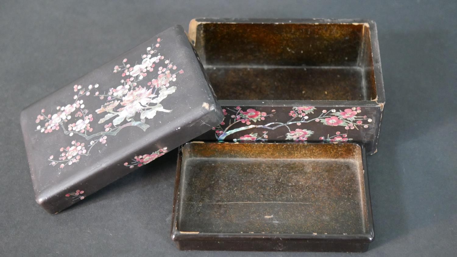 A collection of boxes and other items, including a Chinese lacquered and mother of pearl inlaid box, - Image 3 of 10