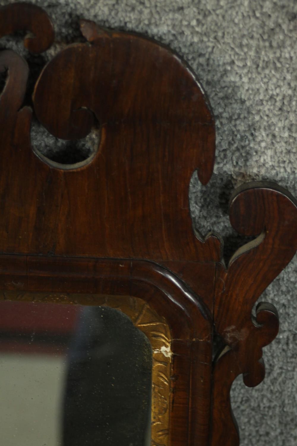 A George III parcel gilt mahogany fretwork mirror, with a carved and pierced stylised leaf over a - Image 4 of 5