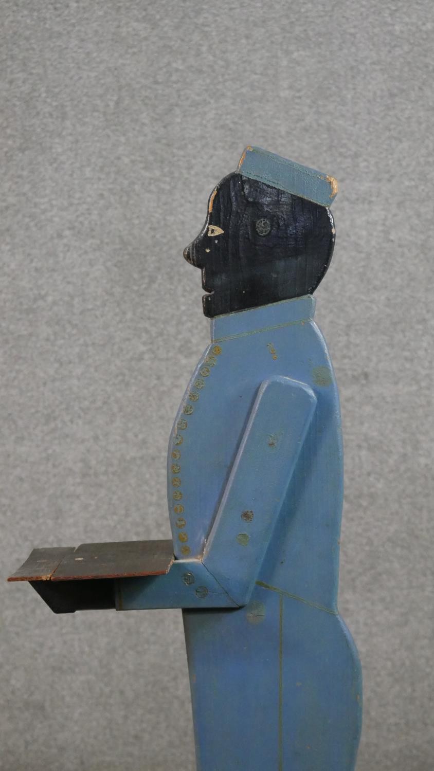 An Art Deco carved and painted period bell-boy dumb waiter along with a carved tribal figure and a - Image 5 of 6