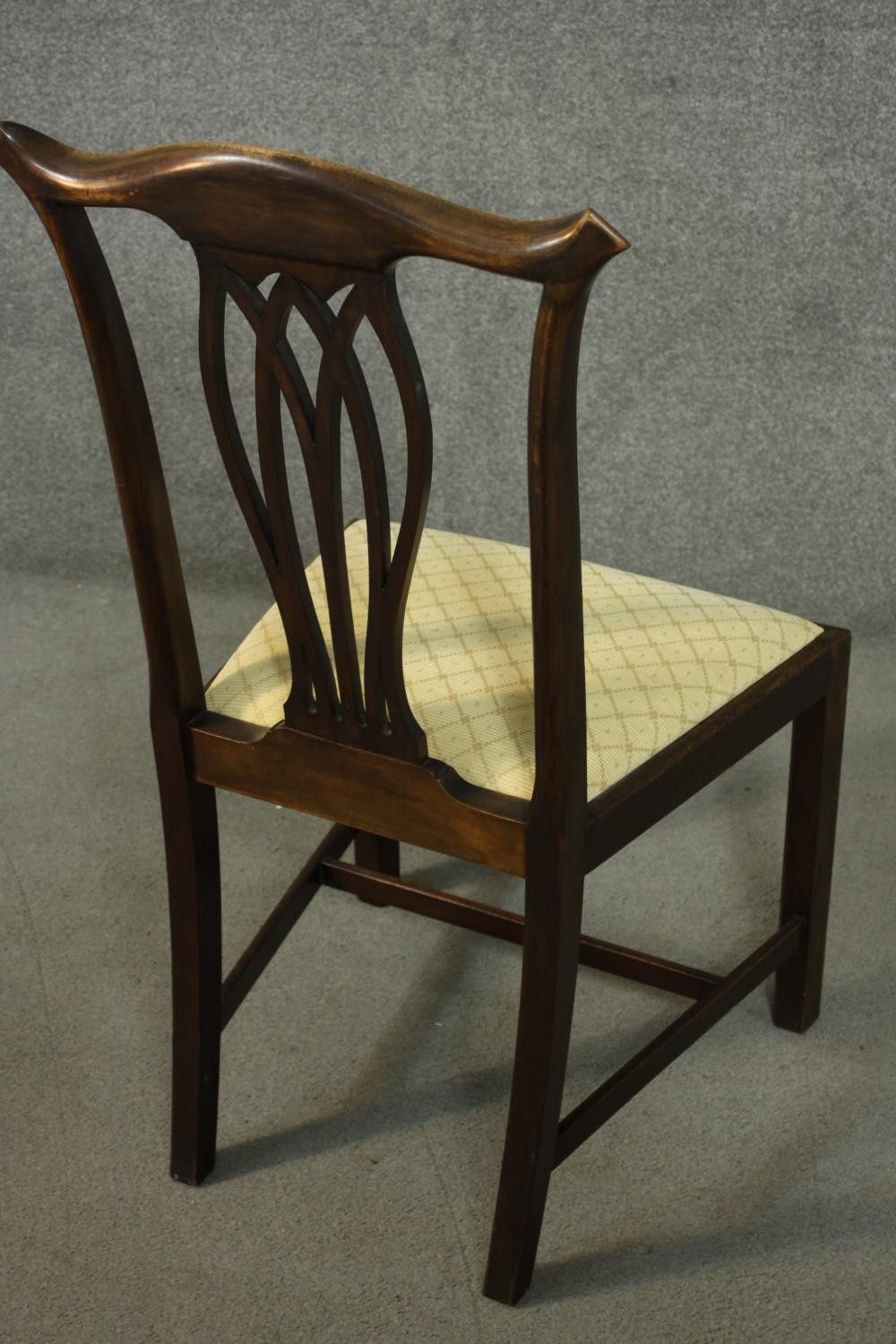 A set of six 18th century style mahogany dining chairs including two carvers and four side chairs, - Image 11 of 13