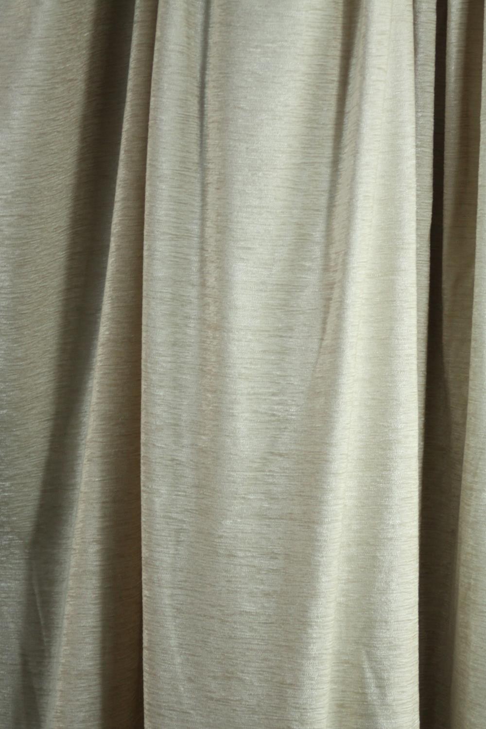 Two pairs of fully lined cream silk mix velour curtains. (cream) H.177 W.210cm. - Image 3 of 9