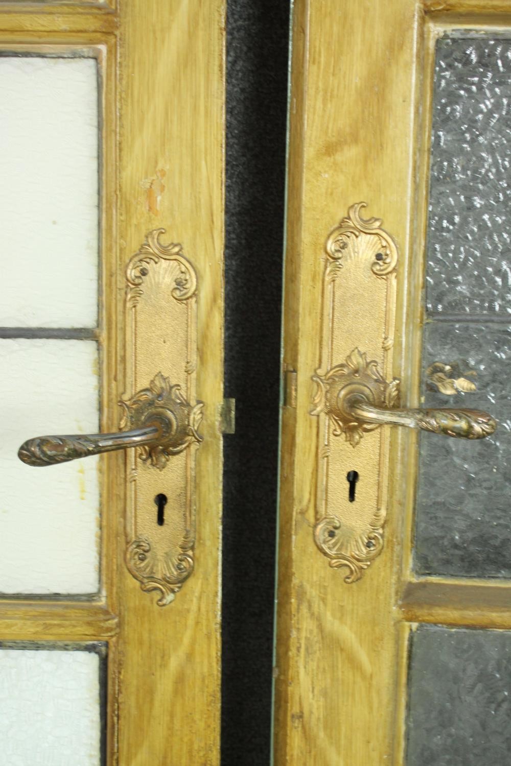 A pair of vintage simulated oak doors, lead set with textured glass panels, the reverse of one - Image 5 of 9