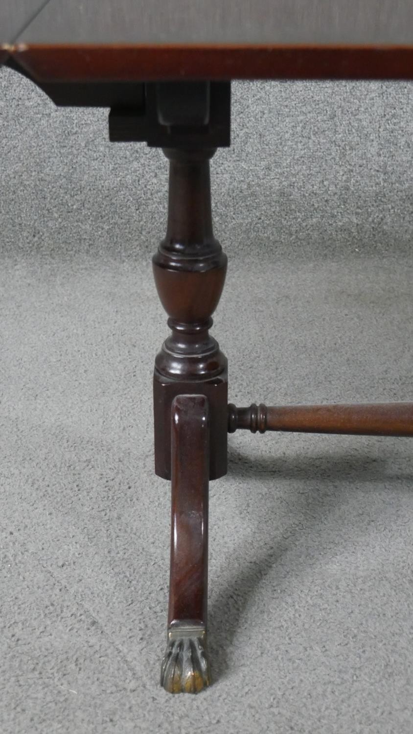 A 20th century George III style mahogany coffee table, the crossbanded top with two drop leaves, - Image 5 of 9