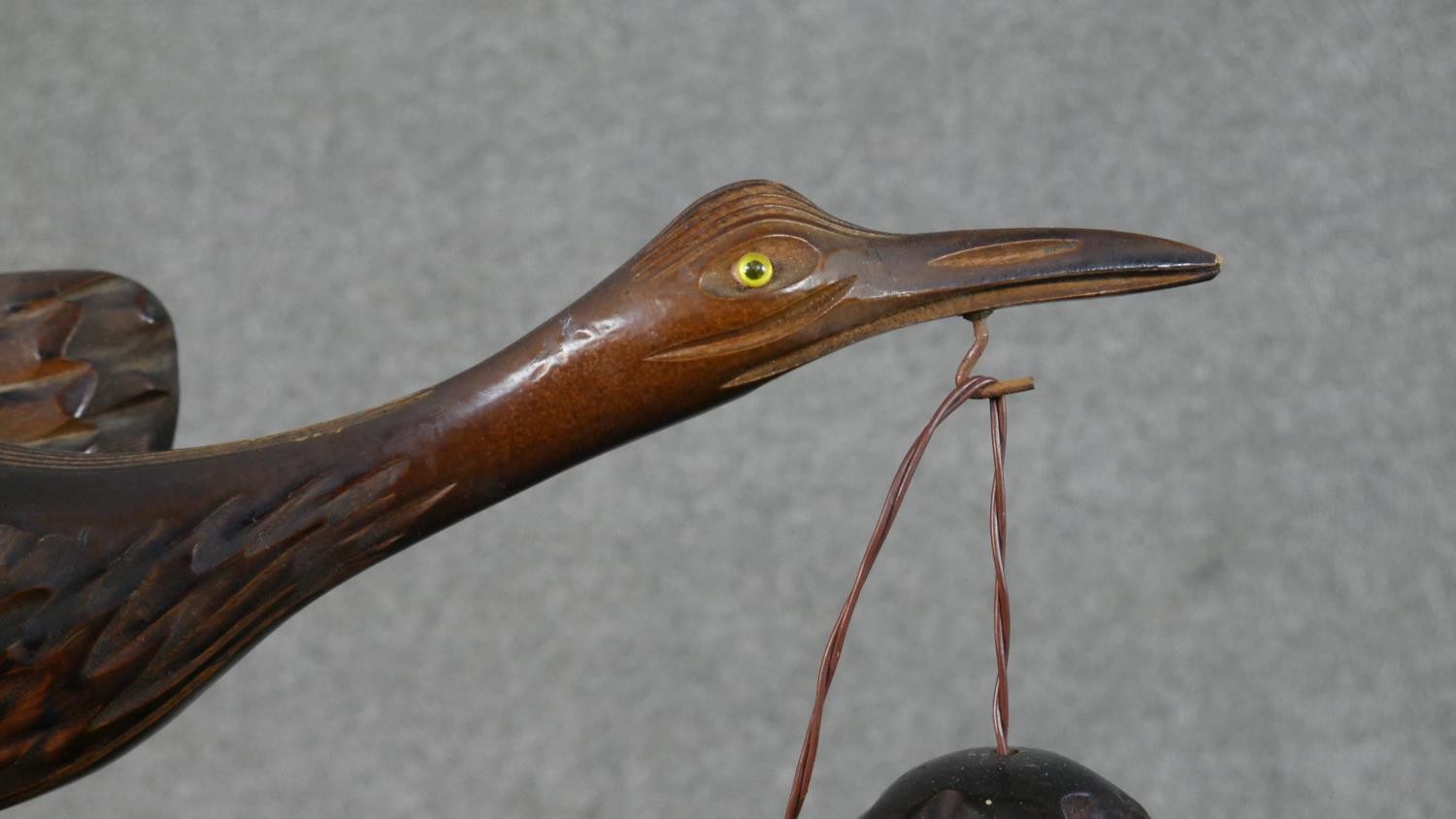 Aldo Tura style carved table lamp in the form of a heron with brass and orange textured plastic - Image 2 of 8