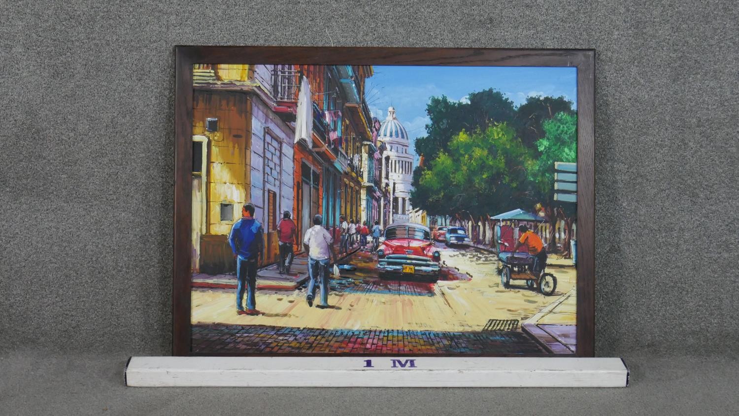 A framed oil on canvas of a Havana Old Town, unsigned. H.67 W.86cm - Image 3 of 5