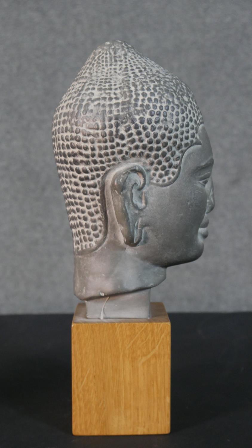 Two bust figures, one tribal carved hardwood and the other a Louvre Museum replica of an Angkor - Image 4 of 7