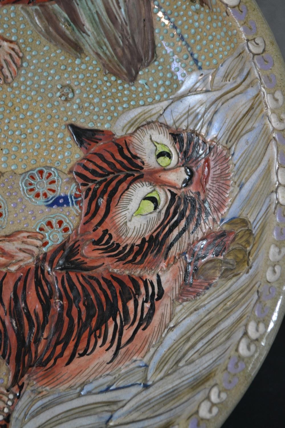 A Japanese 19th century Kutani ware bowl with an immortal riding a tiger, cloud motifs to the - Image 3 of 11