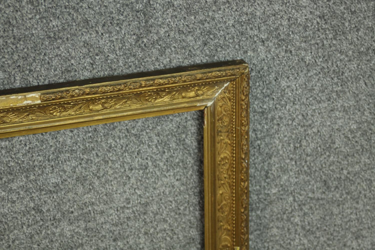 A collection of six picture frames, including four giltwood and gesso frames, with various - Image 3 of 9