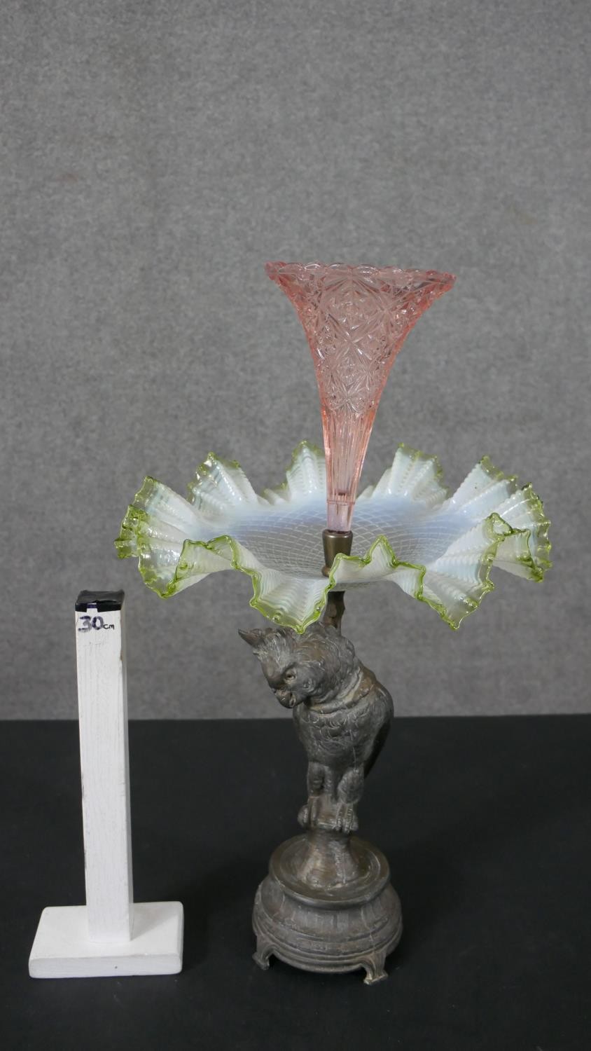A Victorian Australian design silver plated cockatoo centre piece with ruffled opal and Vaseline - Image 2 of 10