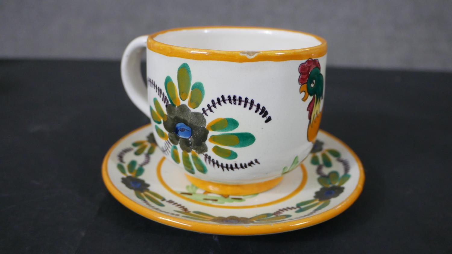 A V L Lisboa hand painted rooster pattern tea set for six people, makers mark to the base. H.12cm - Image 4 of 9