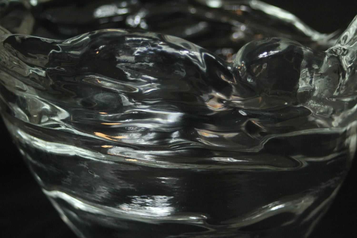 Lasvit (Czech), a 'Frozen' glass bowl designed by Maxim Velcovsky, with original box. - Image 11 of 11