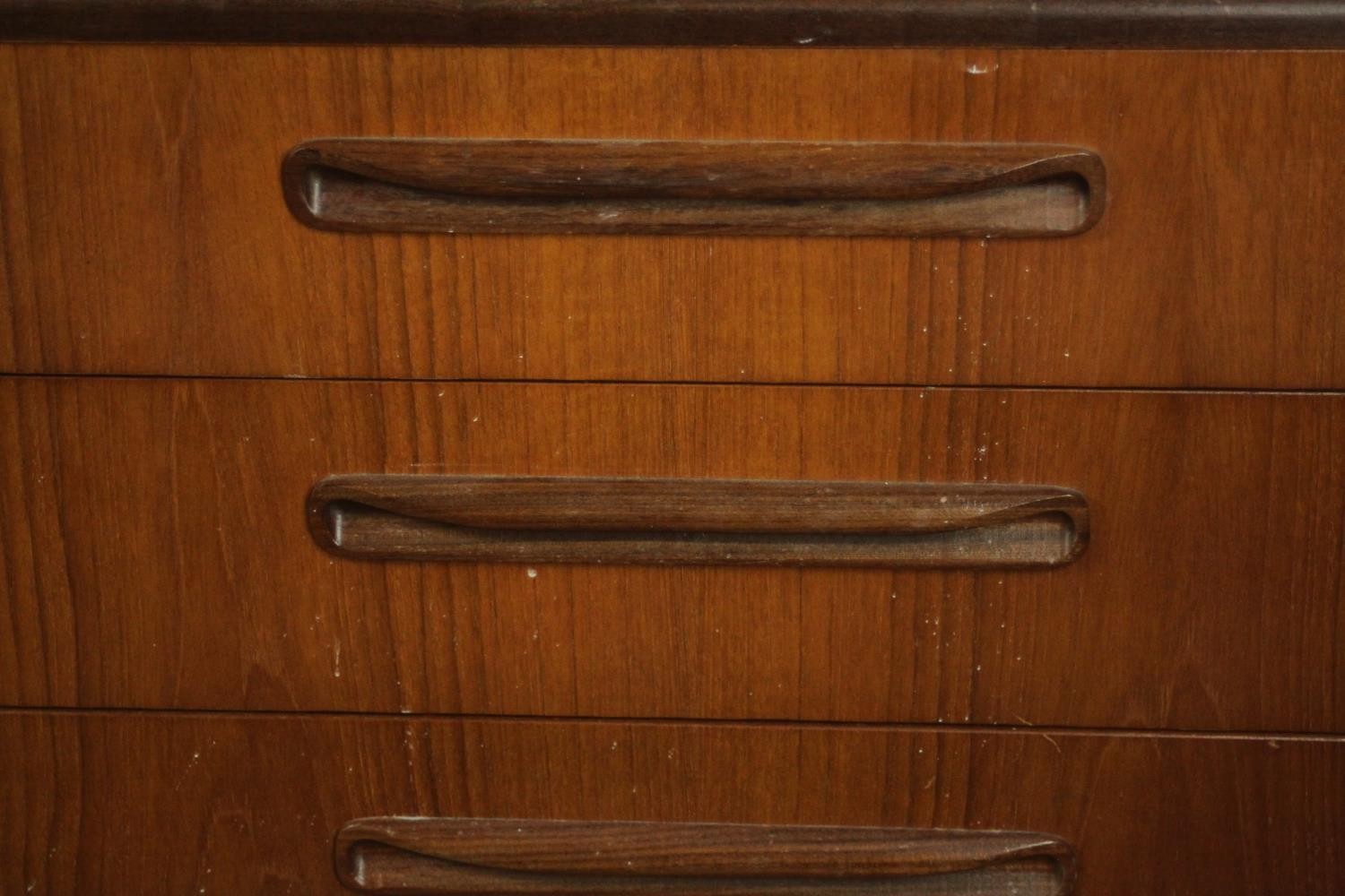 Victor Wilkins for G-Plan, a circa 1970s teak Fresco chest of two banks of four drawers, on a plinth - Image 8 of 8