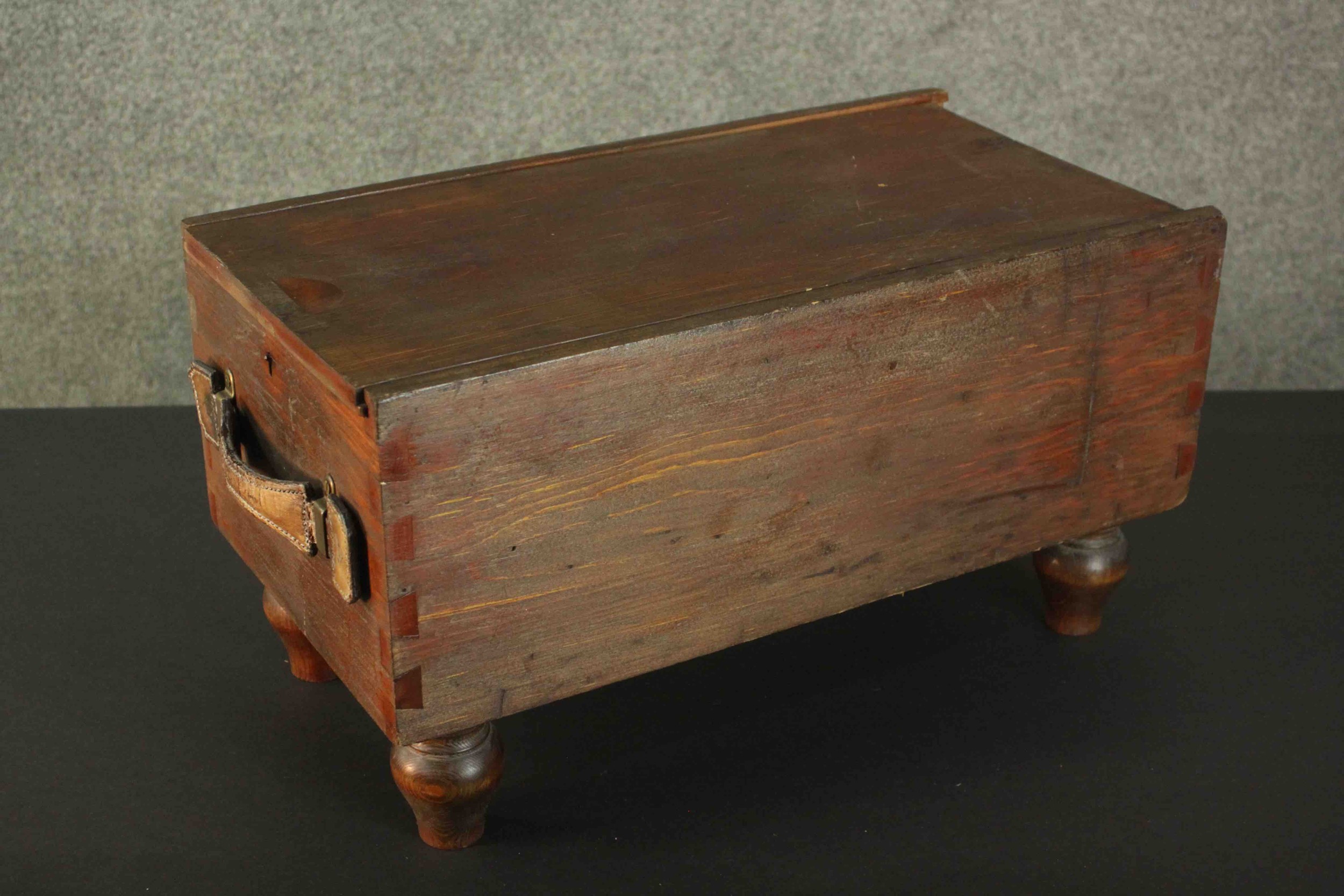 A stained pine cuboid box, with a sliding lid, lined with green baize, on turned feet. H.30 W.30 D. - Image 2 of 5
