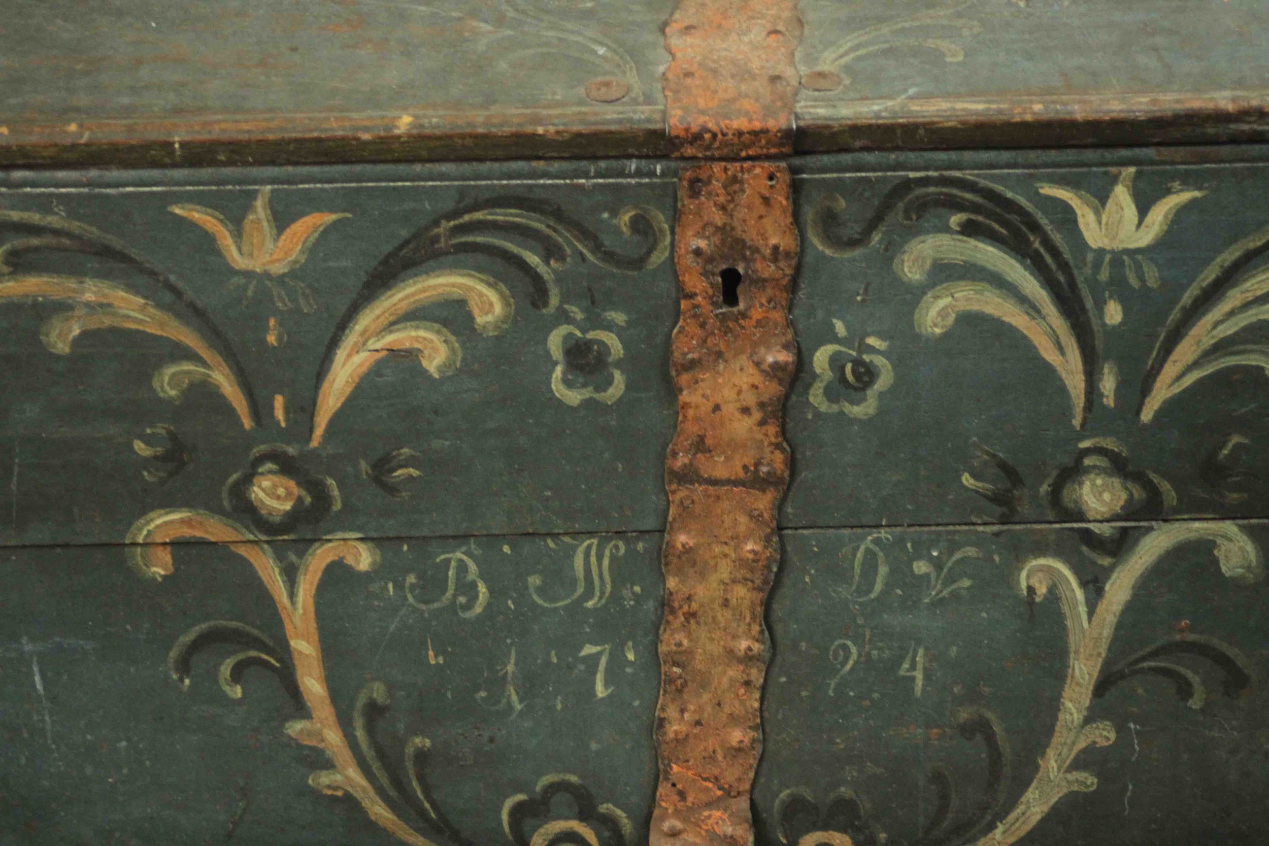 An early 18th century hand painted trunk, with iron mounts. H.67 W.147 D.61cm. - Image 3 of 10