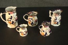 A collection of five Mason's ironstone Mandalay pattern jugs, of varying sizes. H.19 Dia.9cm (