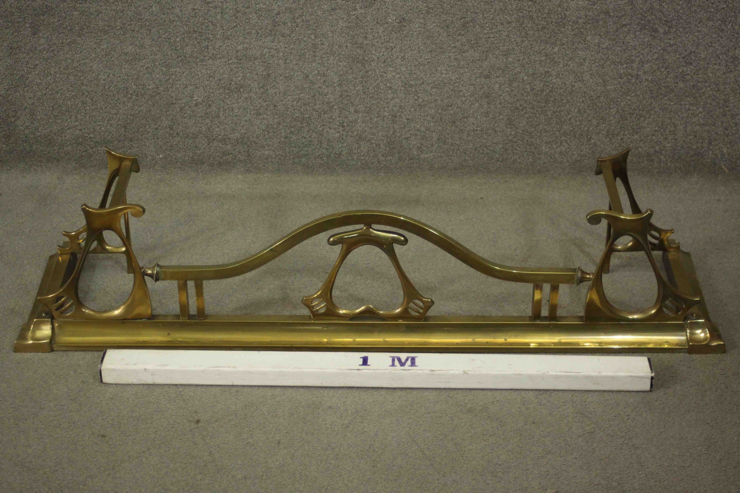 A 19th Century Art Nouveau brass fire fender with sloped edge with typical Art Nouveau scroll work - Image 2 of 6