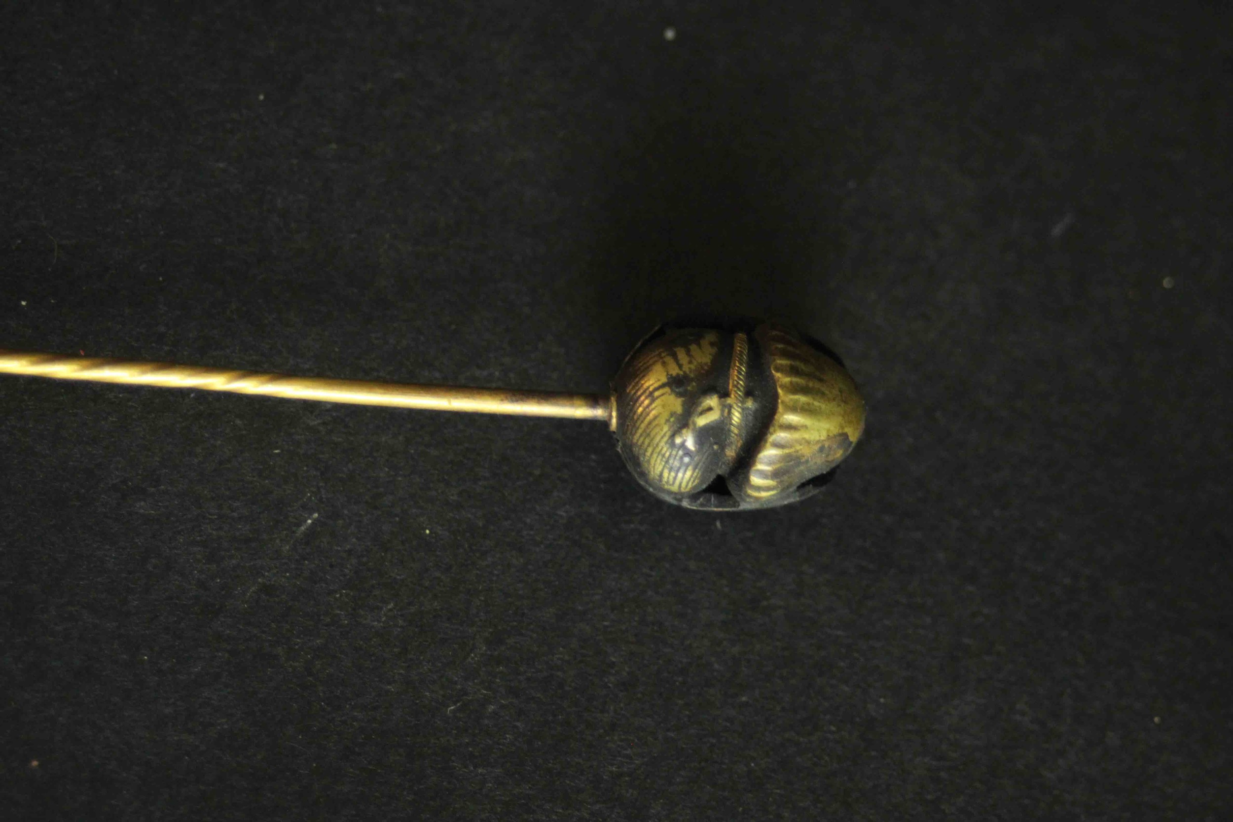A Japanese Meji period Shakudo ware stick pin one side with a man's face and the other side with a - Image 4 of 9