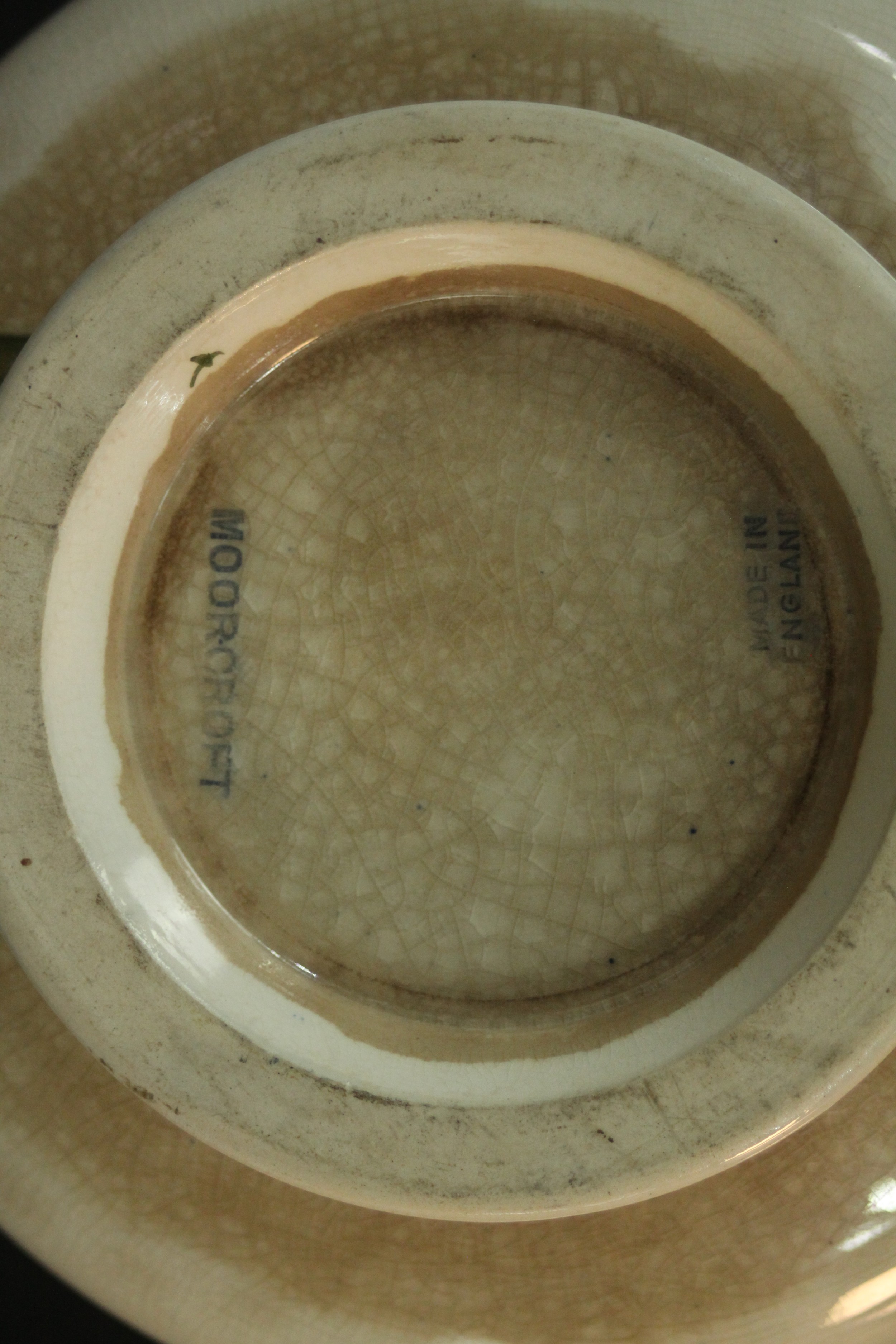 A Moorcroft yellow lily jar and cover, with tube lined decoration and bearing Queen Mary paper - Image 5 of 5