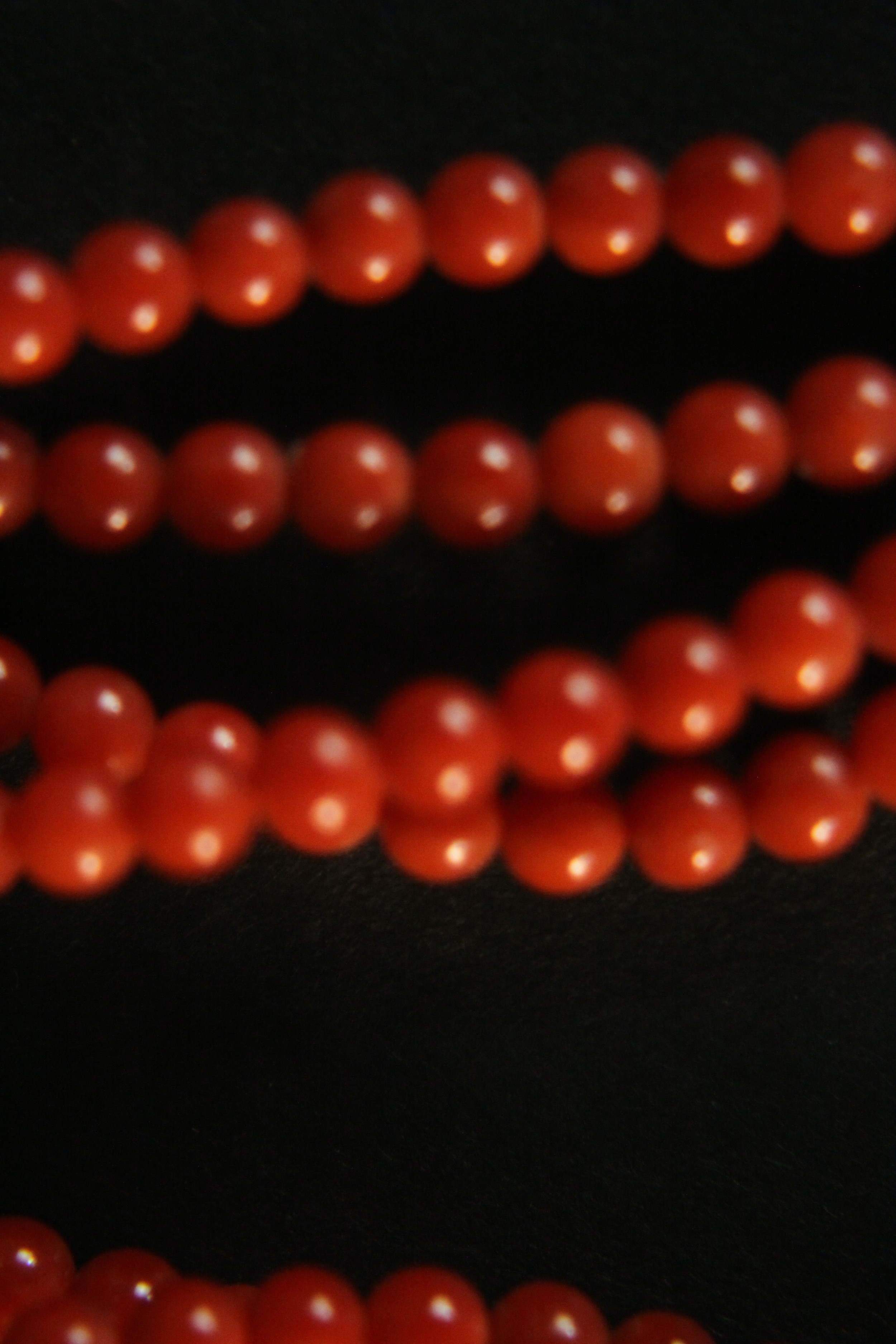 A five strand coral bead necklace with silver ball clasp along with a multistrand fresh water - Image 4 of 8