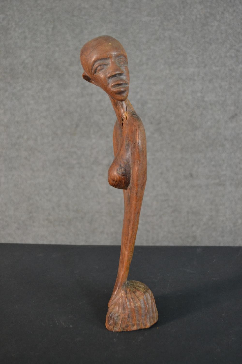 Two carved hardwood African head and shoulder figures. H.36cm - Image 4 of 5
