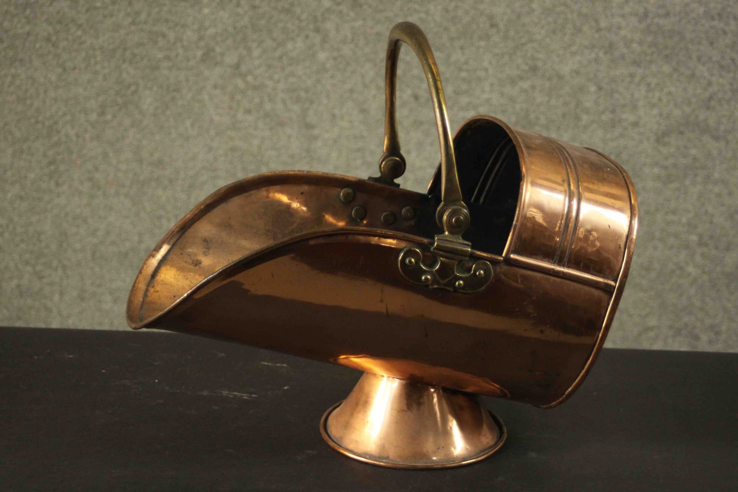 A large and small Victorian copper coal scuttle with brass handles. H.45 W.48 D.36cm. - Image 10 of 16