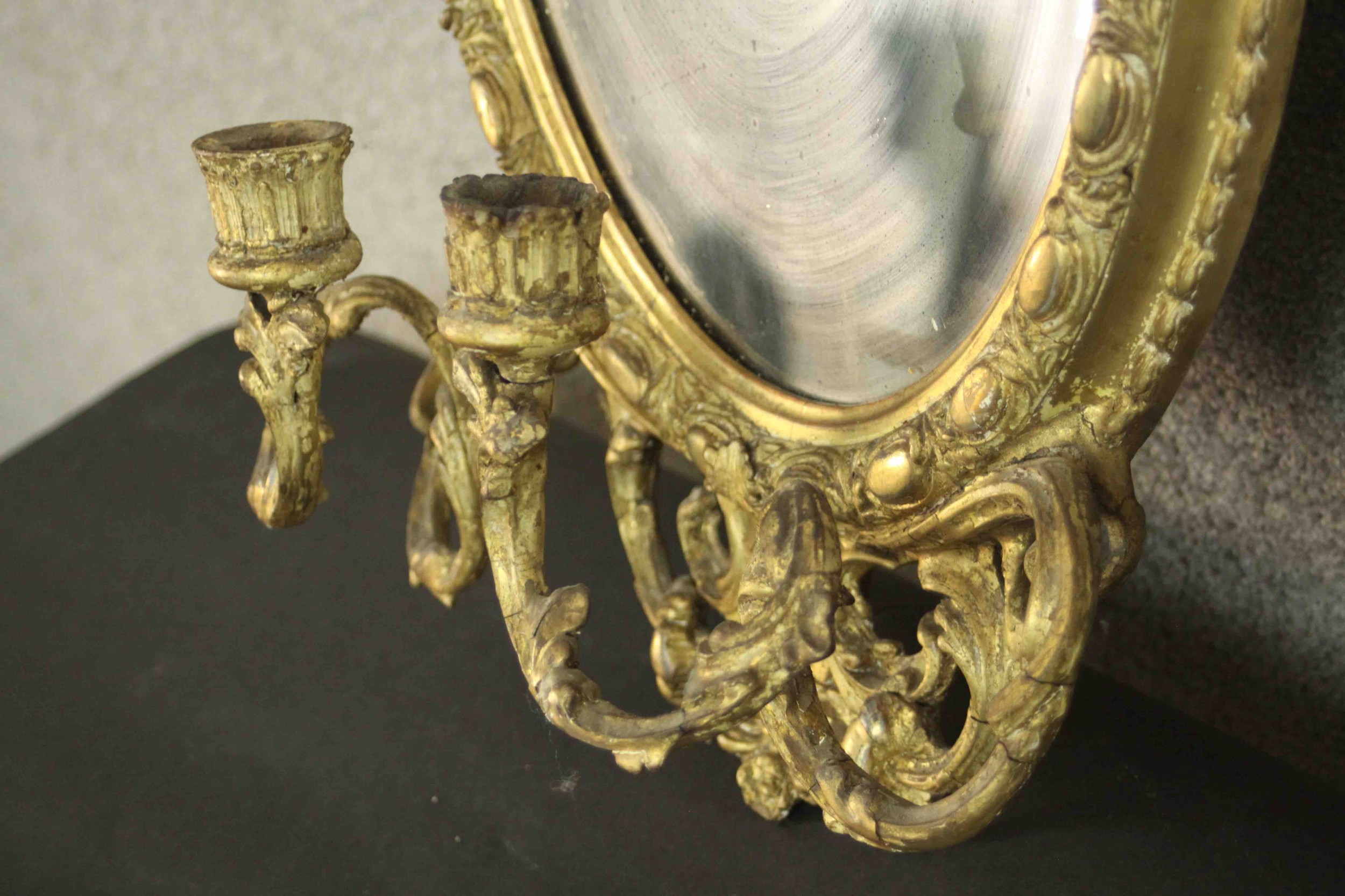 A 19th century French girandole mirror, of oval form, the mirror plate within a moulded acanthus - Image 4 of 5