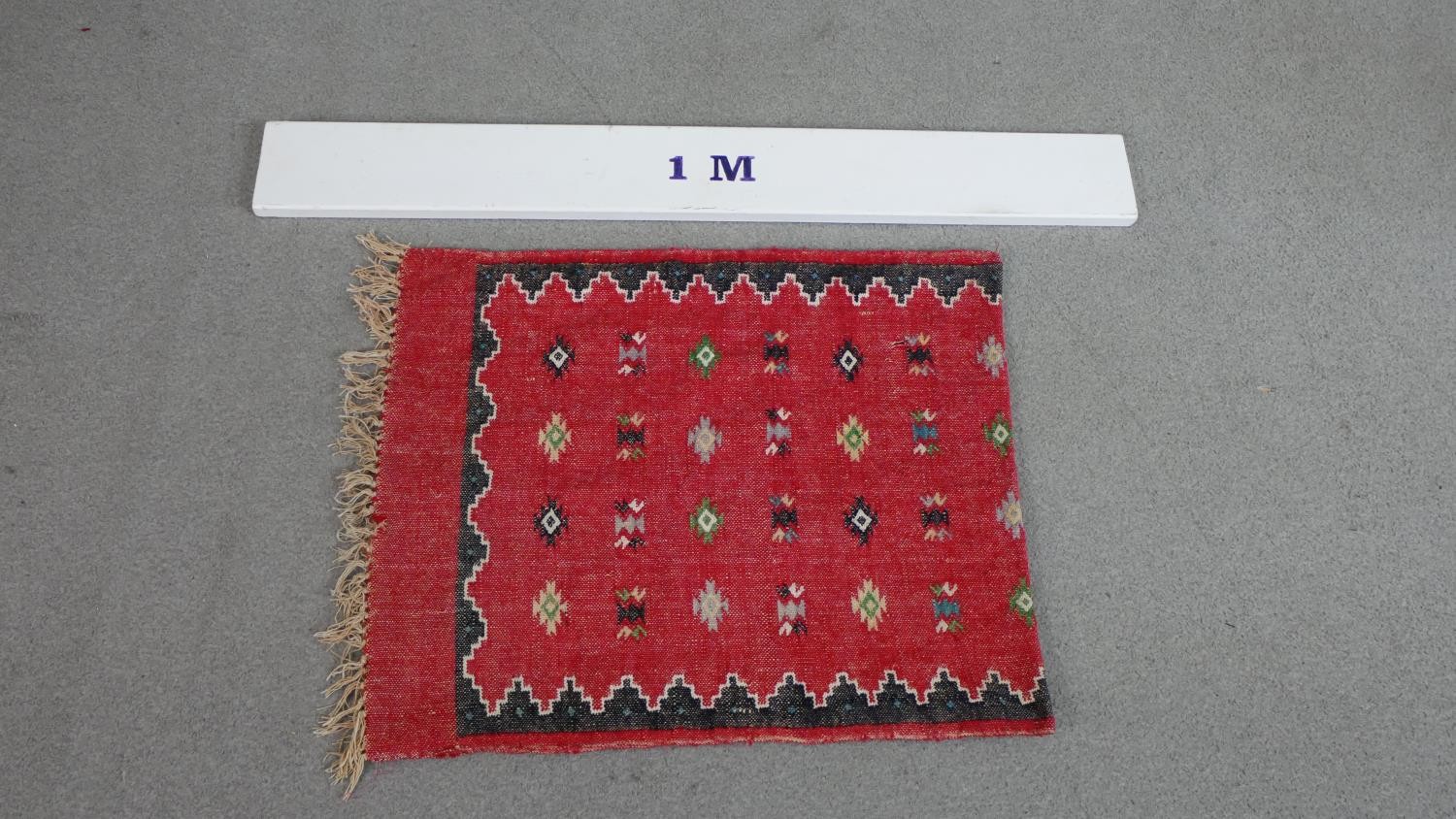 A red ground handmade Kelim rug L.67 W.55cm - Image 2 of 4