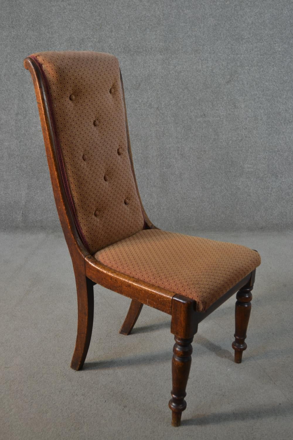 A George III mahogany side chair, with a buttoned back, upholstered in brown fabric, on turned legs. - Image 4 of 4