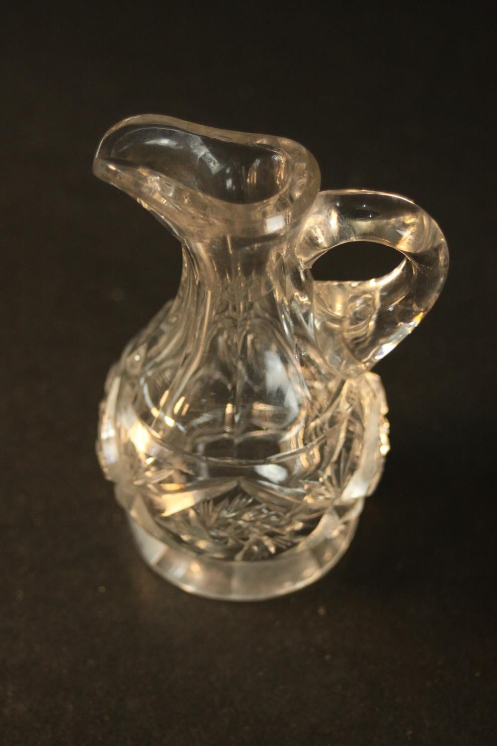 A collection of cut crystal and glass, including a large cut crystal lidded jar, various size jugs - Image 4 of 14