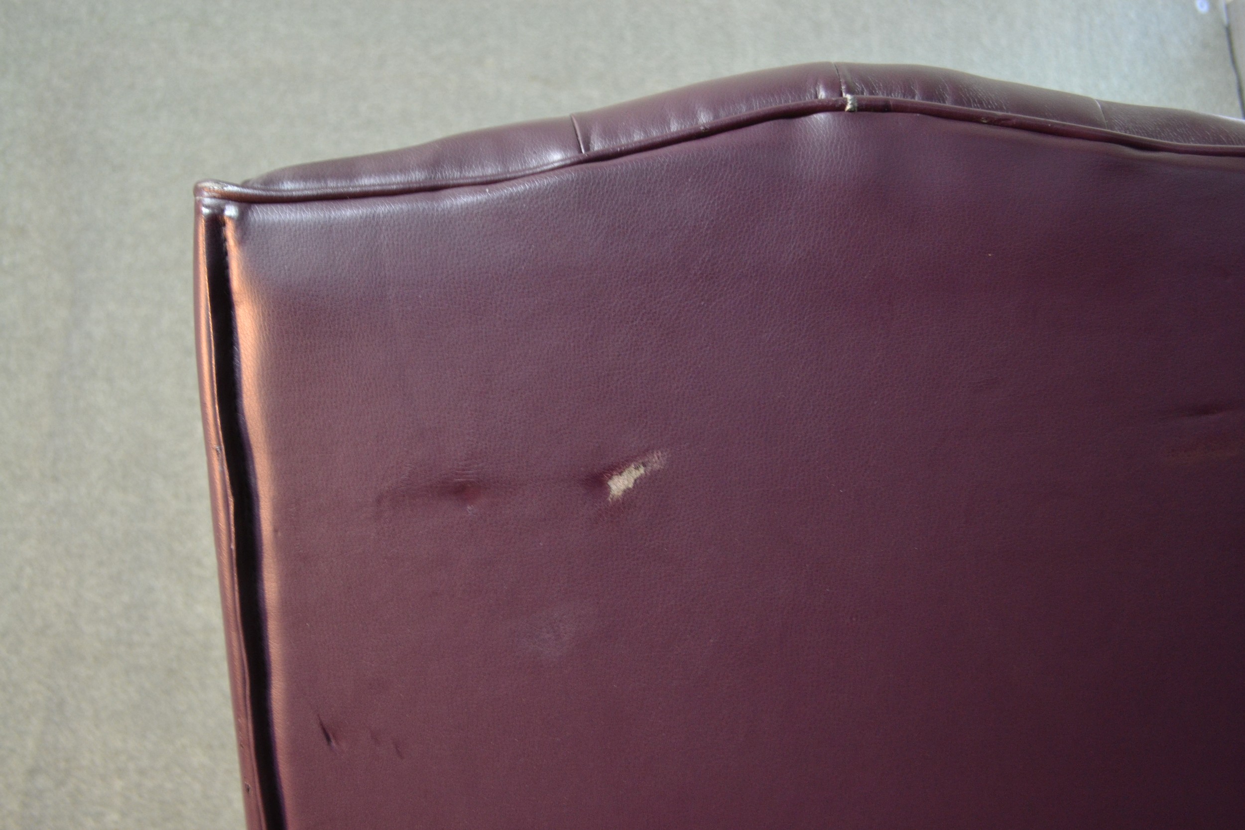 A 20th century wing back swivel office chair, upholstered in burgundy leather, with buttoned back - Image 7 of 13