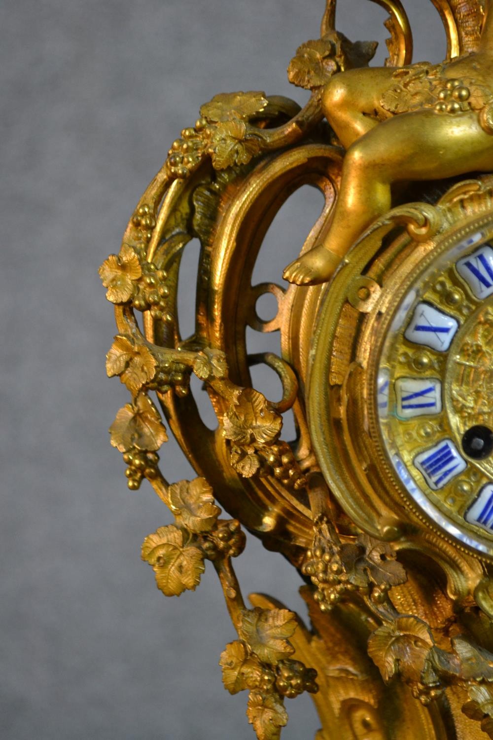 A 19th century French gilt spelter and ormolu mantel clock by Henry Marc of Paris, in Rococo - Image 5 of 11