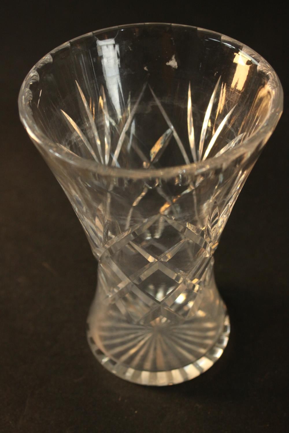 A collection of cut crystal and glass, including a large cut crystal lidded jar, various size jugs - Image 14 of 14