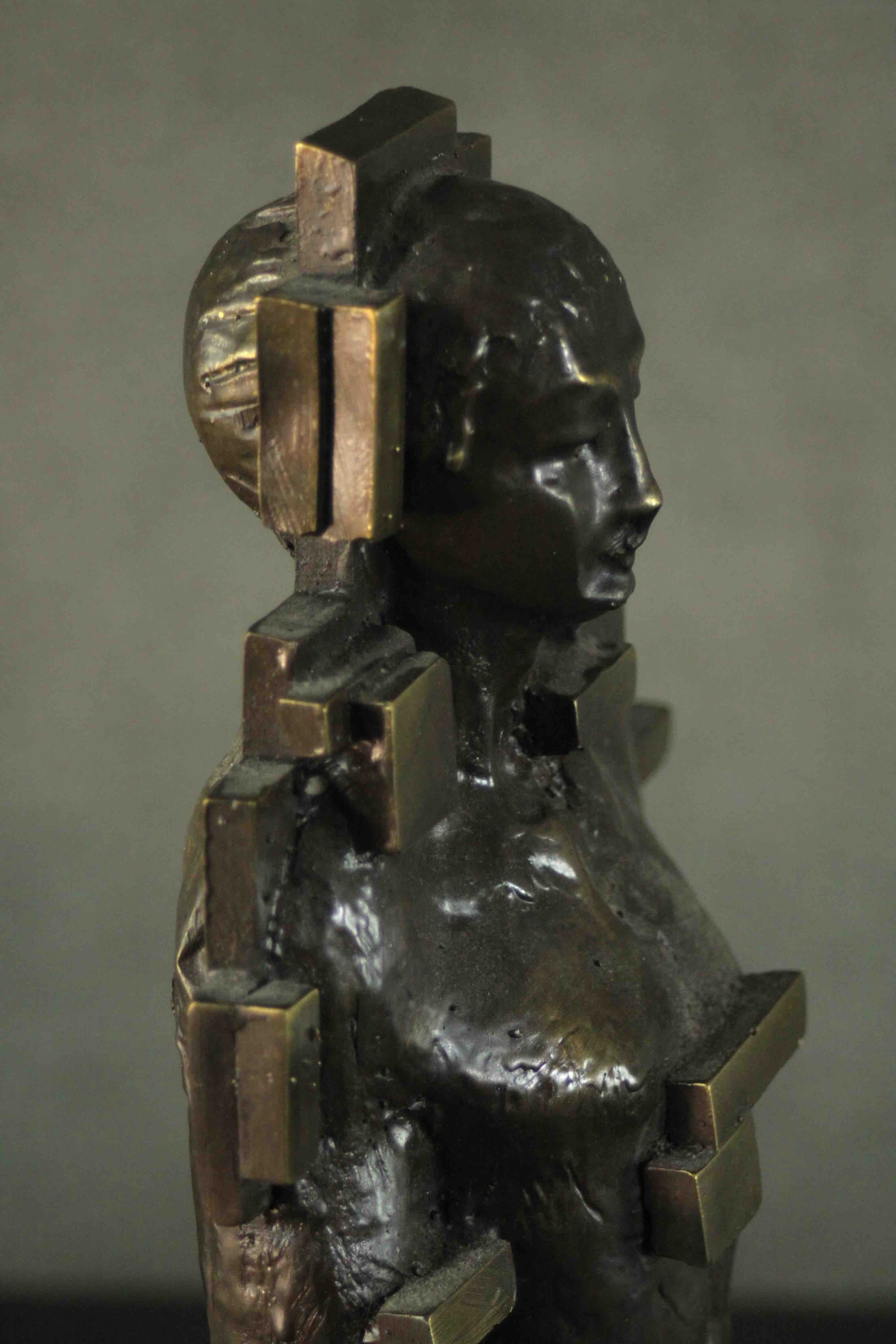 A. Gomez bronze effect brass Brutalist female figure, mounted on a marble base. H.50 W.11.5 D.11. - Image 5 of 5