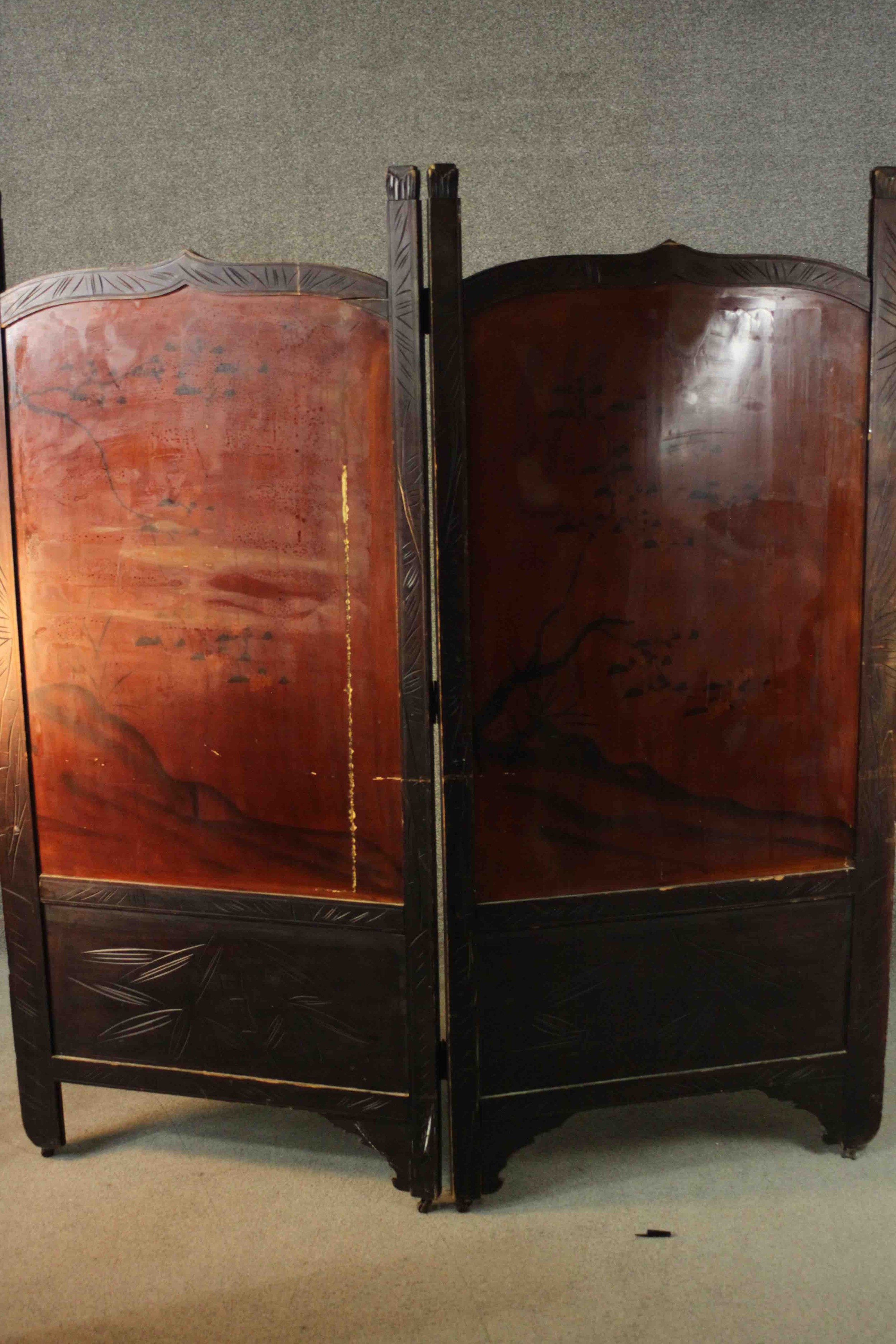 A late 19th or early 20th century Japanese two fold lacquered screen with carved bone inlaid - Image 10 of 10