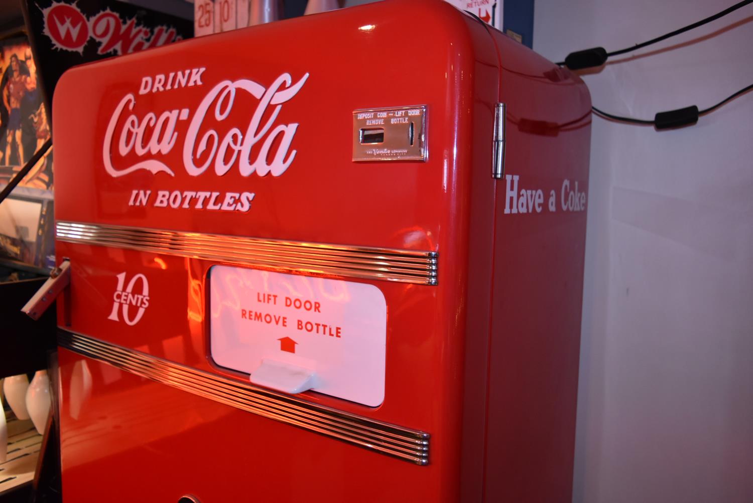 1950's / 1960's Coca-Cola vending machine. U.S import. Complete but untested. No key to front - Image 21 of 23