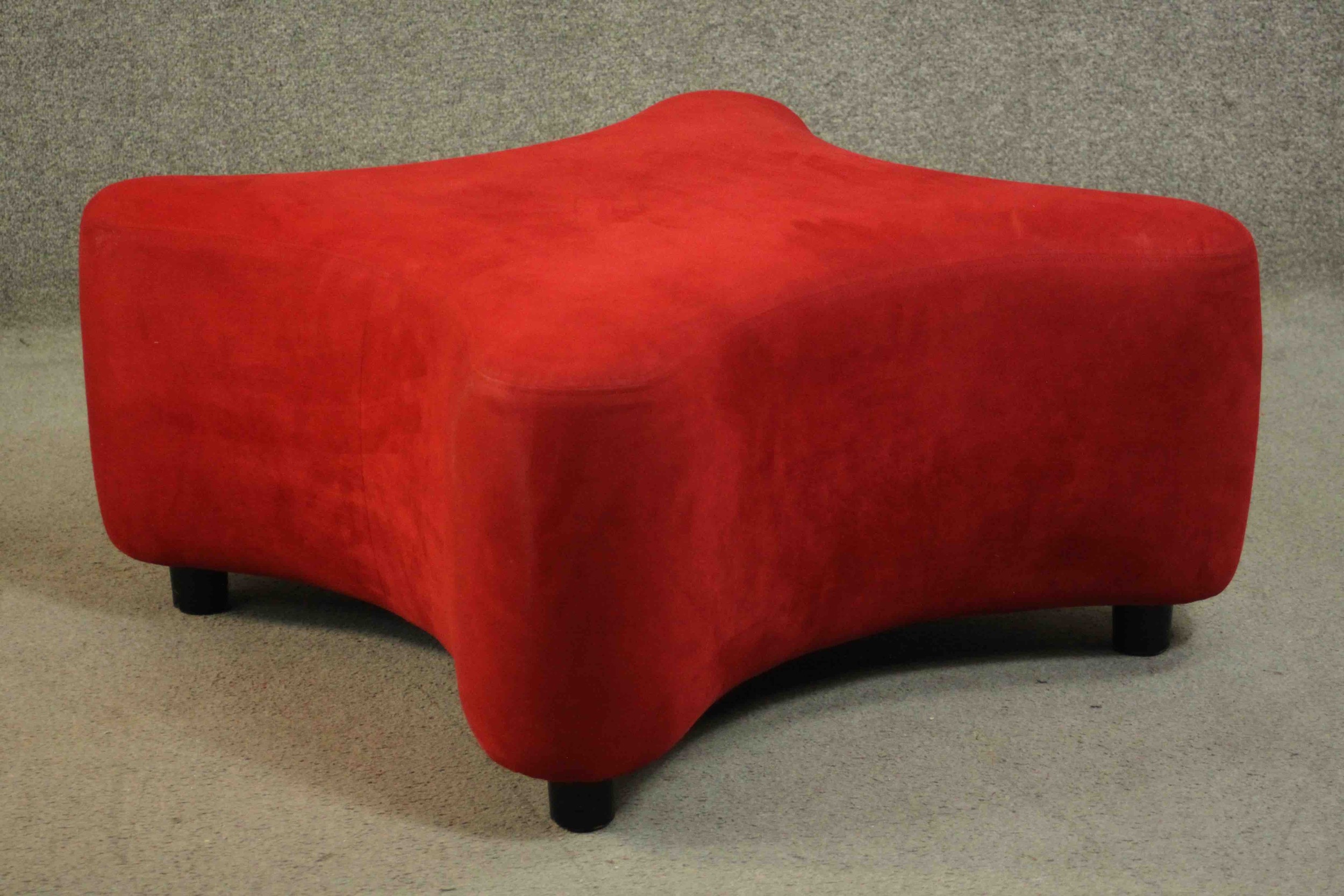 A contemporary OXO stool, of X form upholstered in red fabric on ebonised beech cylindrical feet. - Image 3 of 9